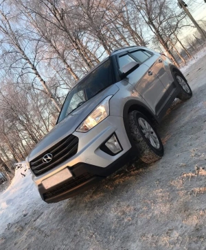 HYUNDAI CRETA